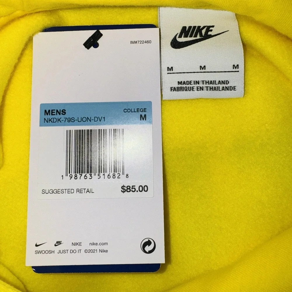 Nike Oregon Ducks Yellow Hoodie NWT Men Basketball Fleece Back Print Medium M